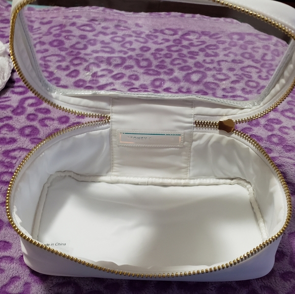 NWT Stoney Clover White and Clear Makeup Bag Lg - Picture 6 of 9